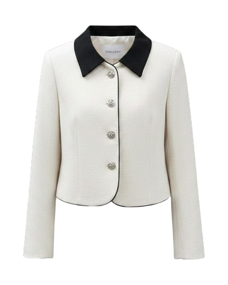 Carlijn cream cropped tweed jacket with black collar and silver buttons, front view (AI visualisation)