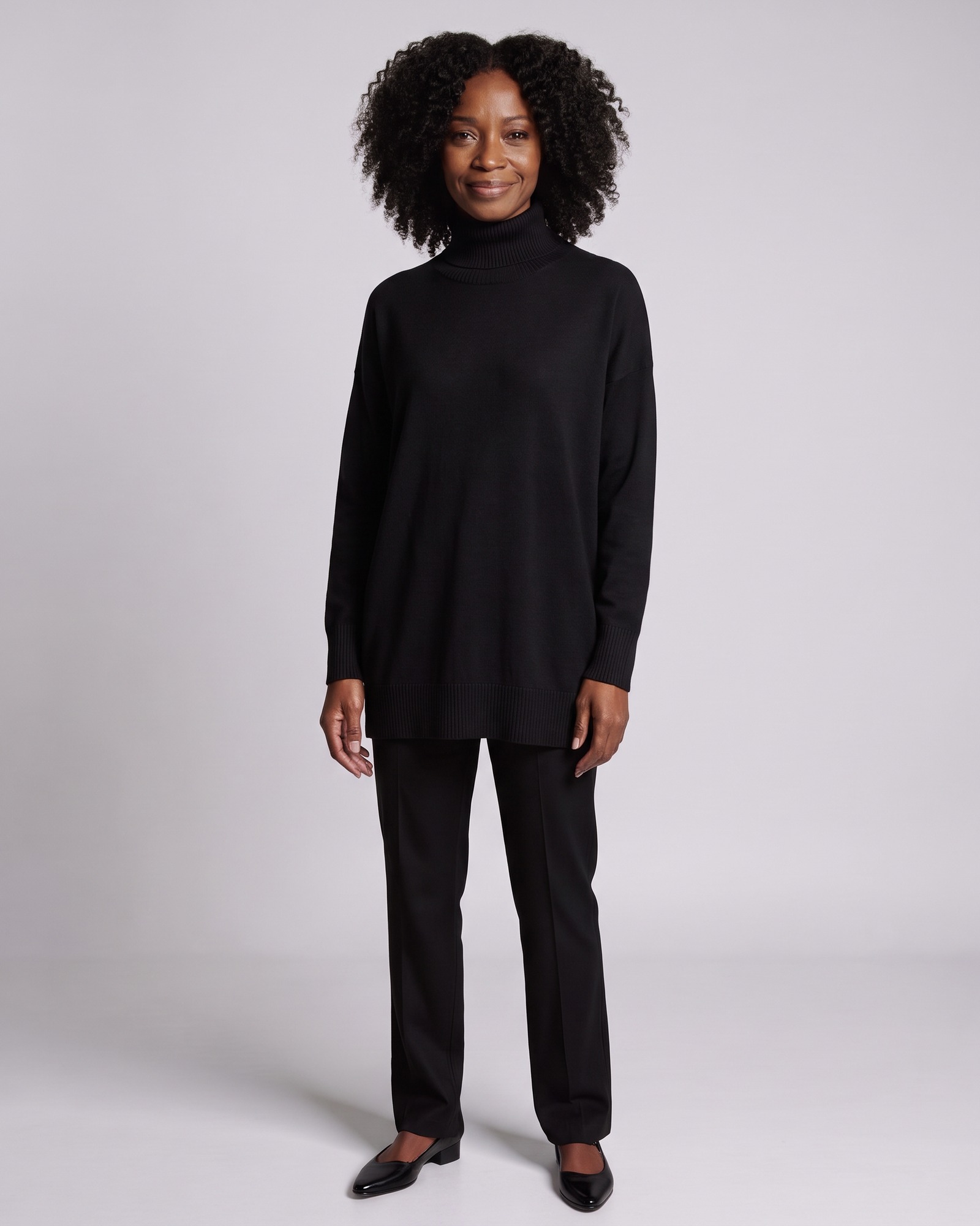Femke — Oversized turtleneck sweater — black (AI visualisation)