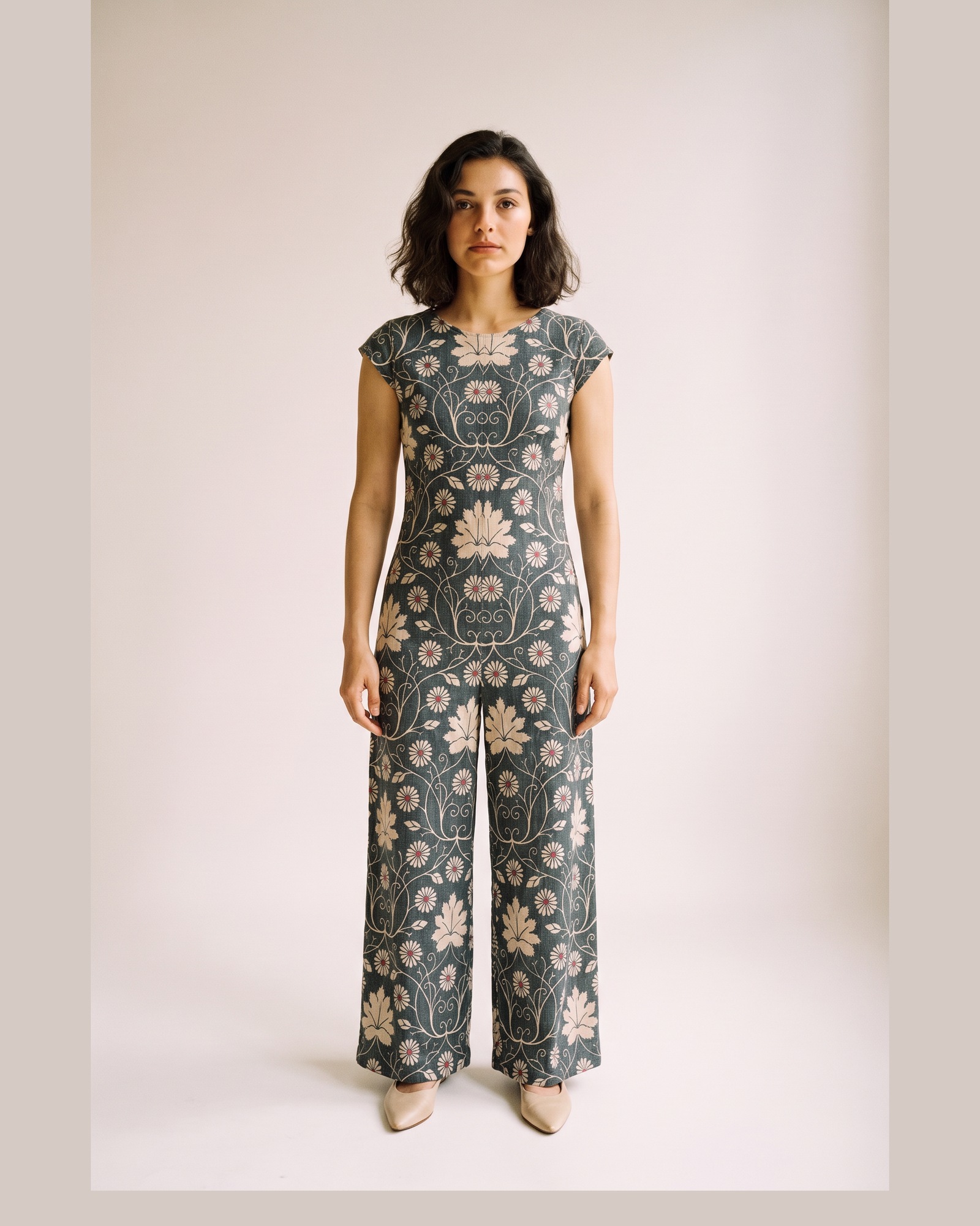 Francien Printed Cap Sleeve Jumpsuit — Dark Gray, on model (AI visualisation)