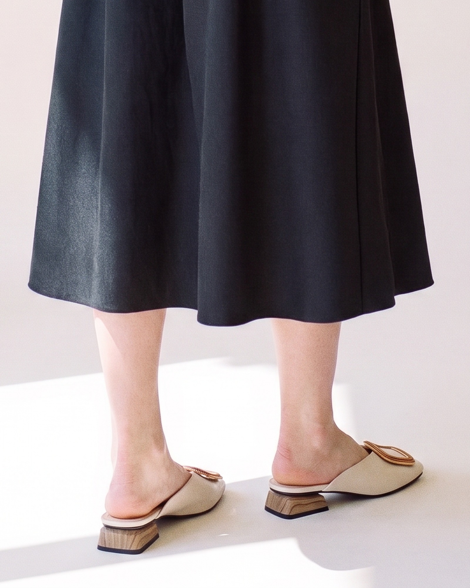 lieuwkje square toe block heel mule — back view on model (AI visualisation)